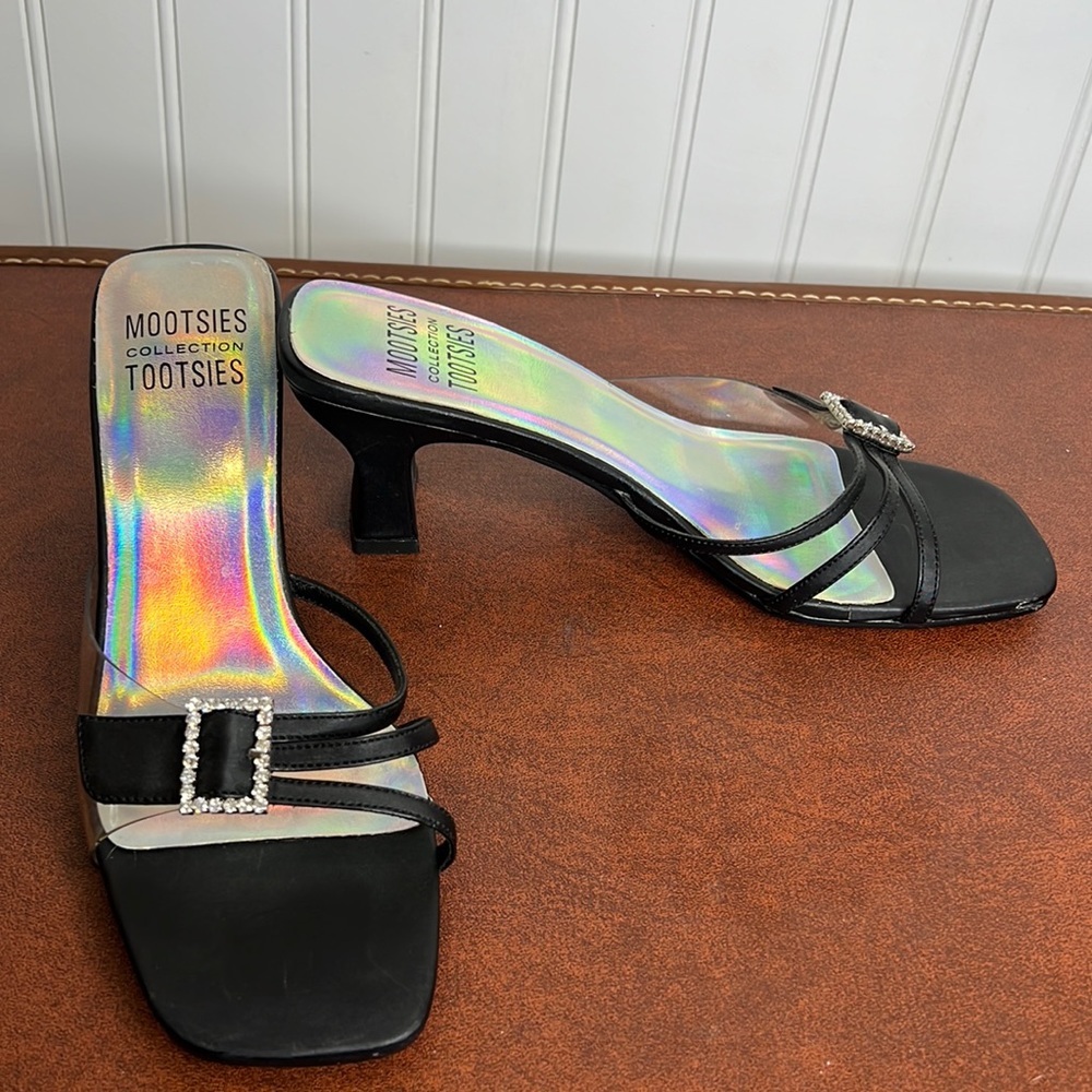 Mootsies Tootsies Holographic Heeled slides Size 6